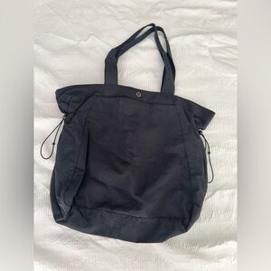 Black Lululemon Tote